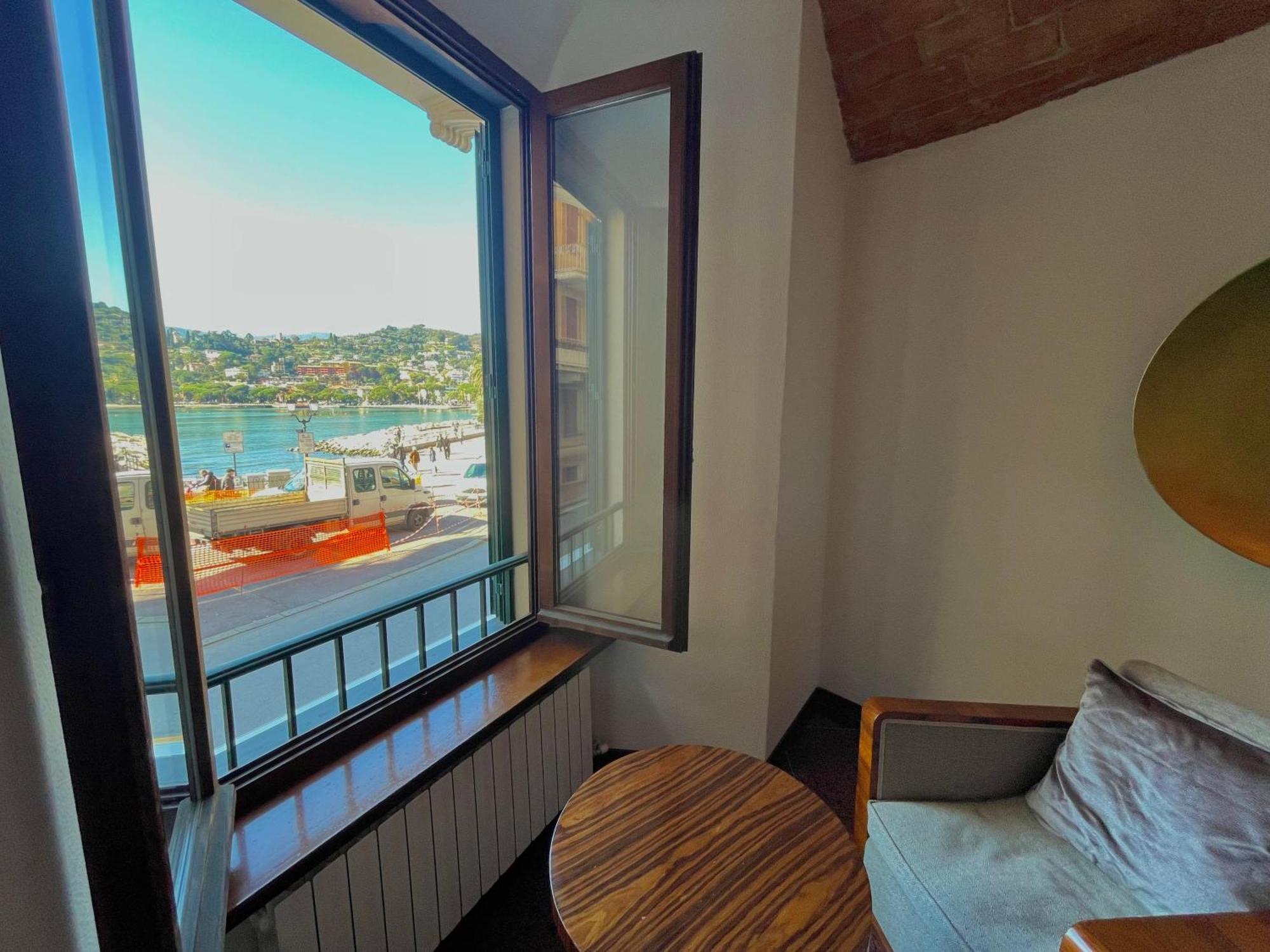 City Apartment On The Beach Rapallo Exterior foto